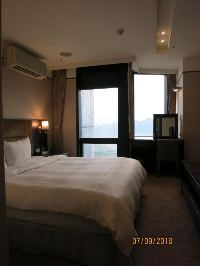 Rhine Inn Keelung Dış mekan fotoğraf